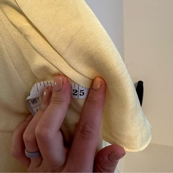 NWT MNG Yellow Satin Blouse 18 - Picture 5 of 7